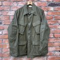 DEAD STOCK 1970's US Military Jungle Fatigue Jacket COTTON POPLIN　Size  MEDIUM-REGULAR