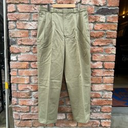 画像2: DEAD STOCK 1980’s BRITISH KHAKI 2-Tuck Chino Pants　Size W34 L29.5