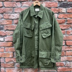 画像1: DEAD STOCK 1969's US Military Jungle Fatigue Jacket 4th　Size  SMALL-REGULAR