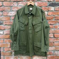 画像1: DEAD STOCK 1969's US Military Jungle Fatigue Jacket 4th　Size  SMALL-REGULAR