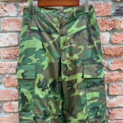 画像2: DEAD STOCK 1969's US Military Jungle Fatigue Pants ERDL Camo　Size X-SMALL-REGULAR