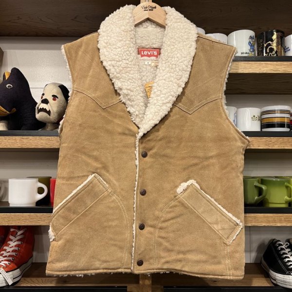 画像1: DEAD STOCK 1970’s Levi's Mouton Vest　Size M (1)