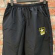 画像2: DEAD STOCK US ARMY APFU Training Nylon Pants (2)