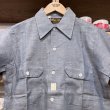 画像2: DEAD STOCK 1970’s DEE CEE S/S Chambray Shirt　Size S (2)