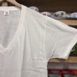 画像4: DEAD STOCK 1980's Hills V Neck Solid Tee #16　Size L (4)