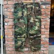 画像2: DEAD STOCK 1990's US Military Woodland Camo BDU Pants　Size X-LARGE-SHORT (2)