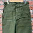 画像3: DEAD STOCK 1960's US Military OG-107 Utility Trousers　Size W29 L33 (表記 W30 L33) (3)