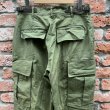 画像10: DEAD STOCK 1960's US Military Jungle Fatigue Pants 3rd　Size SMALL-SHORT (10)