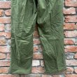 画像11: DEAD STOCK 1960's US Military OG-107 Utility Trousers　Size W30 L32.5 (表記 W30 L33) (11)