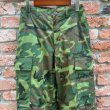 画像2: DEAD STOCK 1969's US Military Jungle Fatigue Pants ERDL Camo　Size X-SMALL-REGULAR (2)