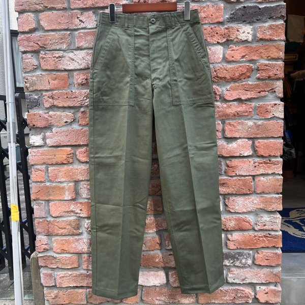 画像1: DEAD STOCK 1982's US Military OG-507 Utility Trousers　Size W29.5 L29.5 (表記W30 L31) (1)
