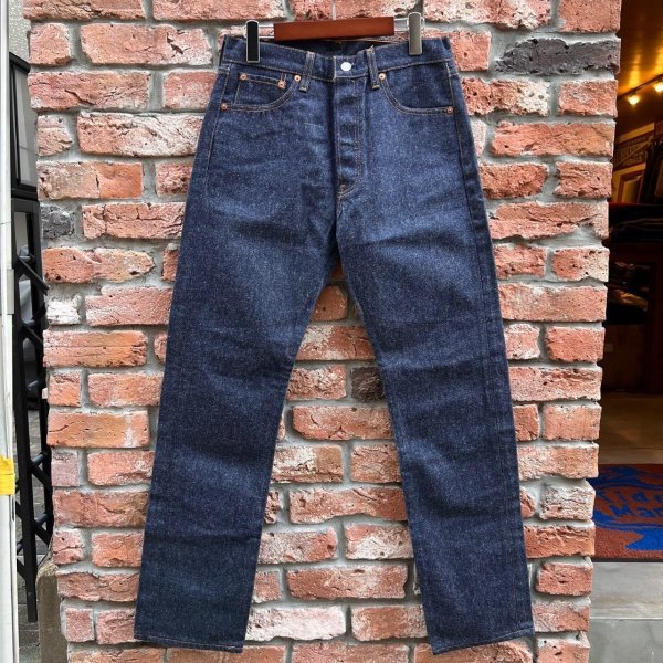 画像2: DEAD STOCK 1997's Levi's 501-0000　Size W30 L32 (2)